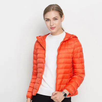 2018 New Women Winter Jacket Ultra Light White Duck Down Jacket Fashion Warm Slim Hooded Down Coat for Women Portable Overcoat