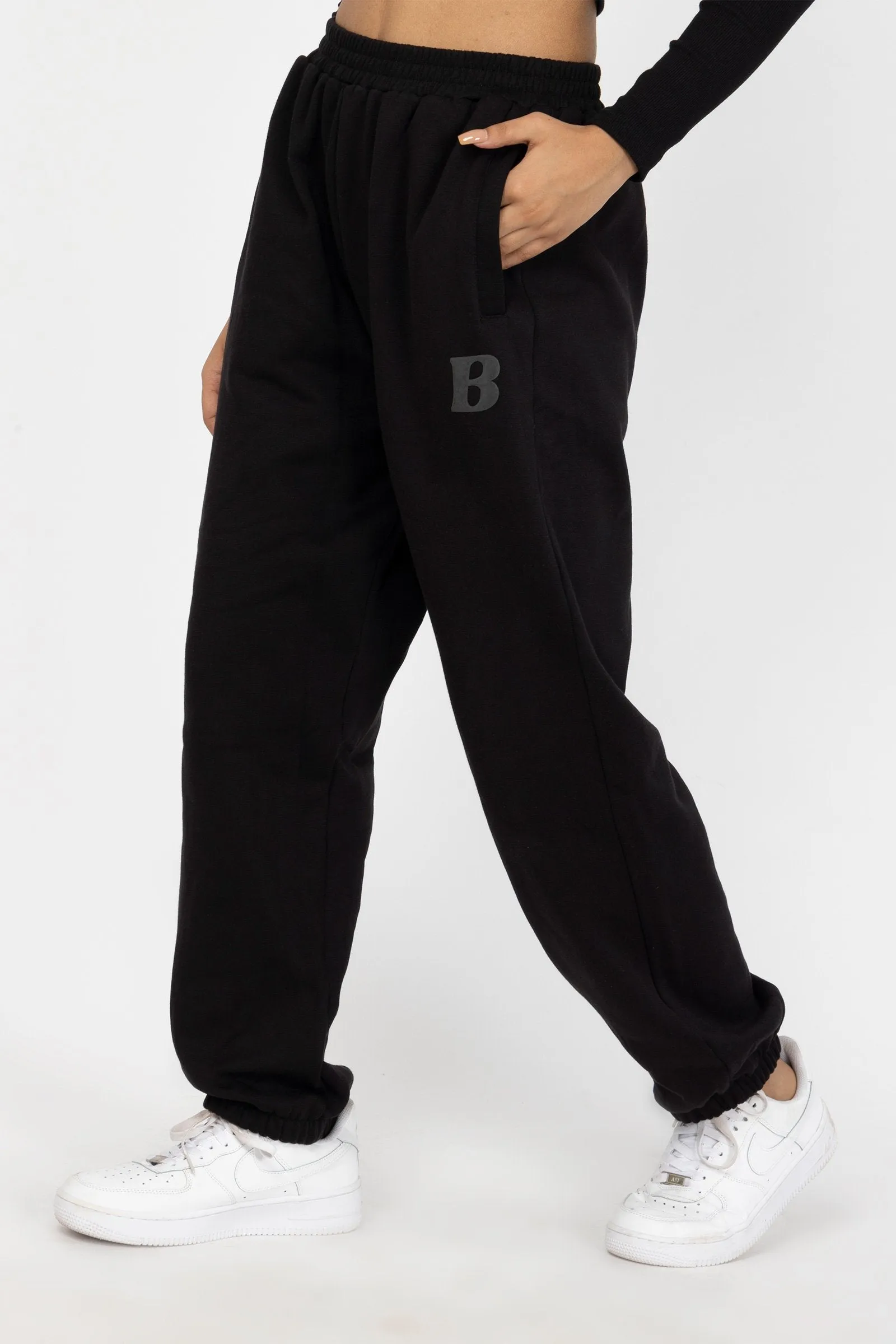 B logo Joggers (Fleece)