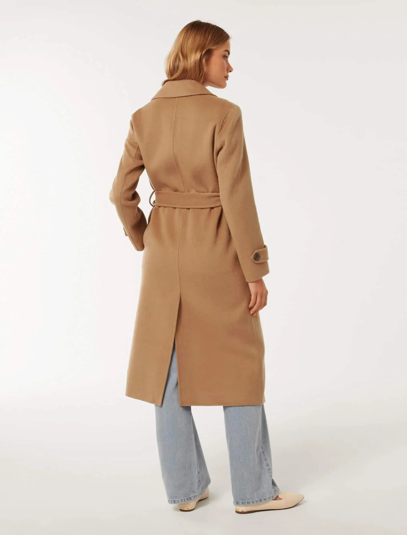 Stylish Carter Felled Seam Coat for Ultimate Warmth and Comfort