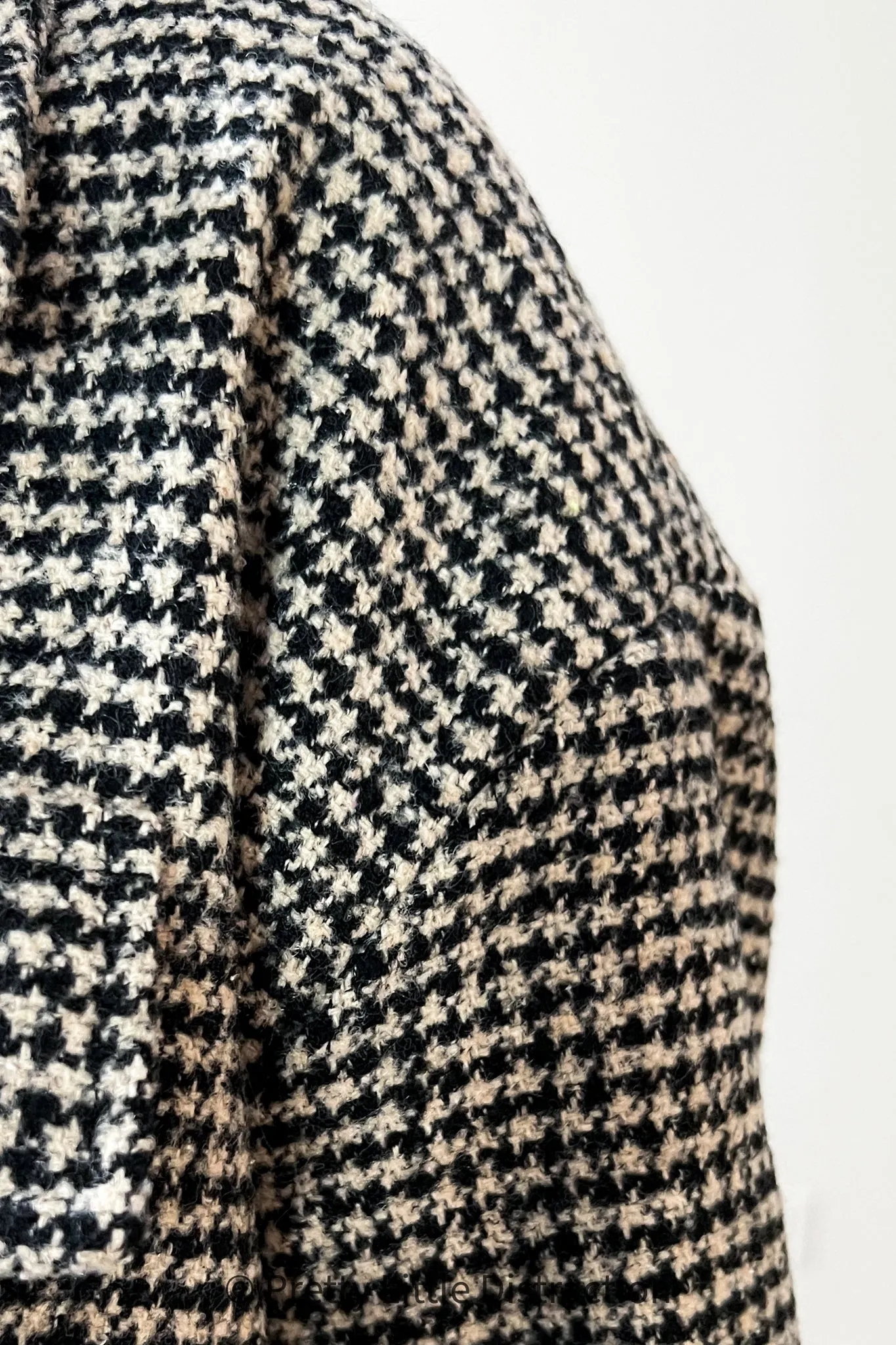 Collared Houndstooth Button Down Wool Blend Jacket