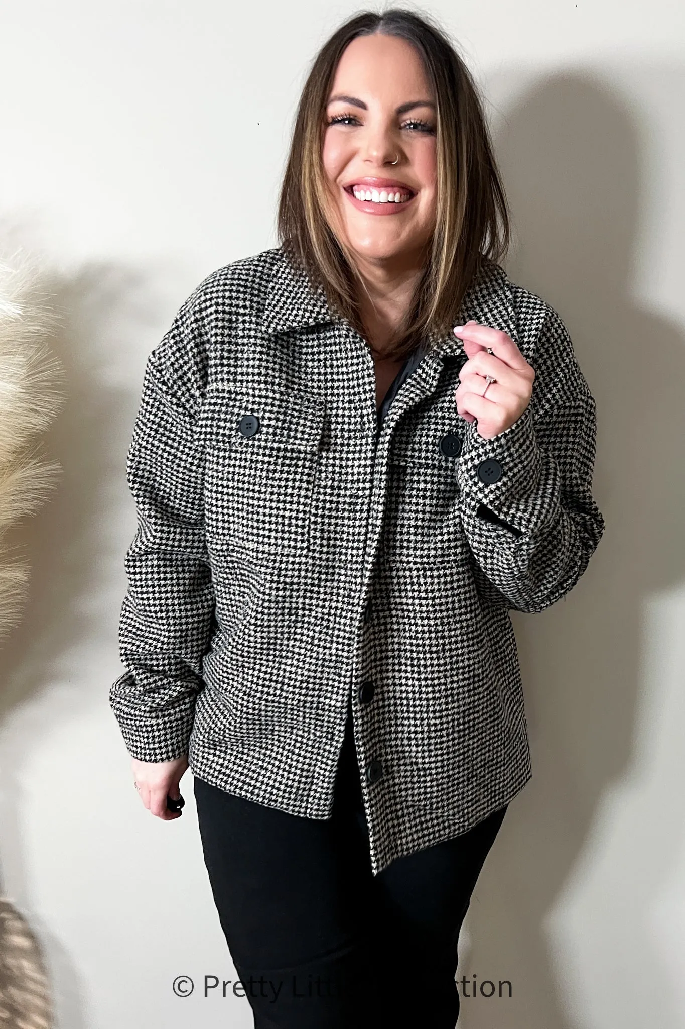 Collared Houndstooth Button Down Wool Blend Jacket