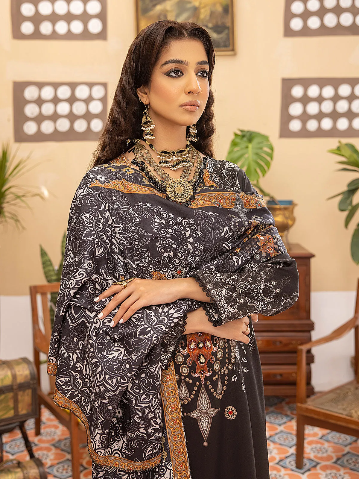 Dark Brown Winter Dhanak Embroidered 3-Piece Suit