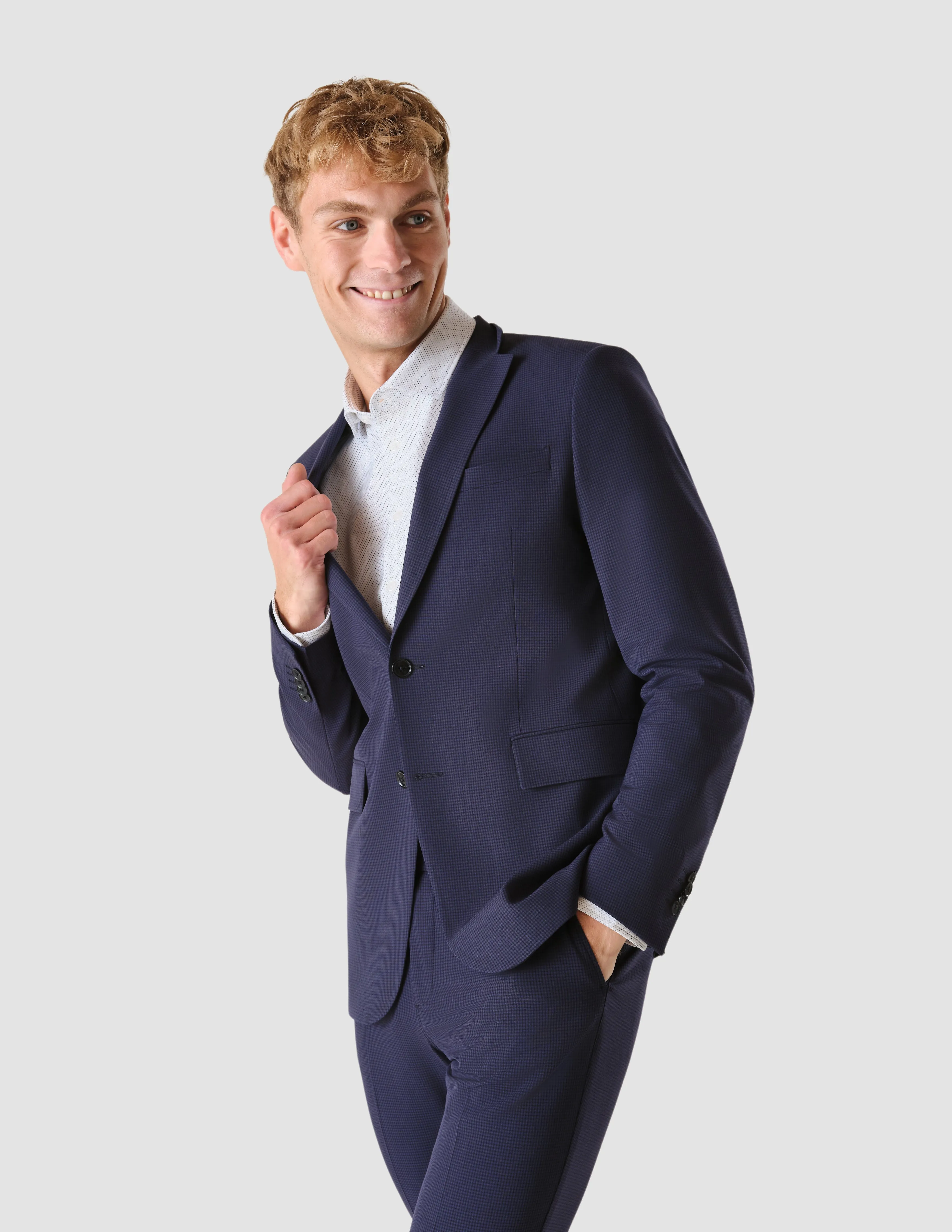 Essential Suit Bristol Blue