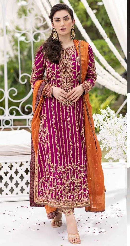 Farah Talib Aziz Chiffon Suit