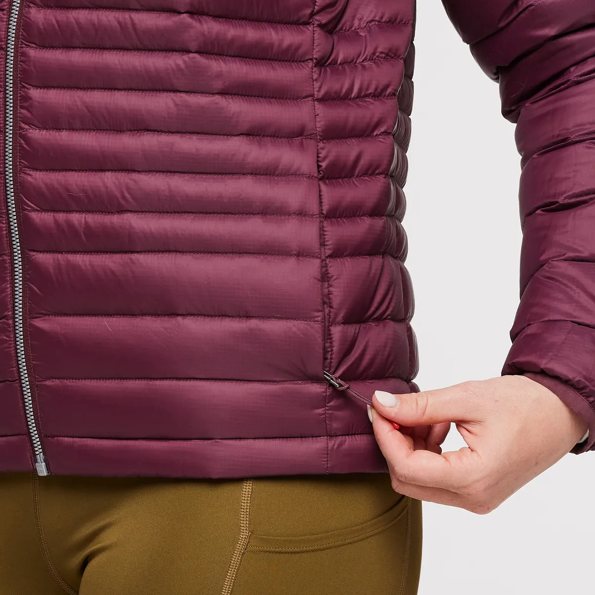 Fuego Hooded Down Jacket - Women's