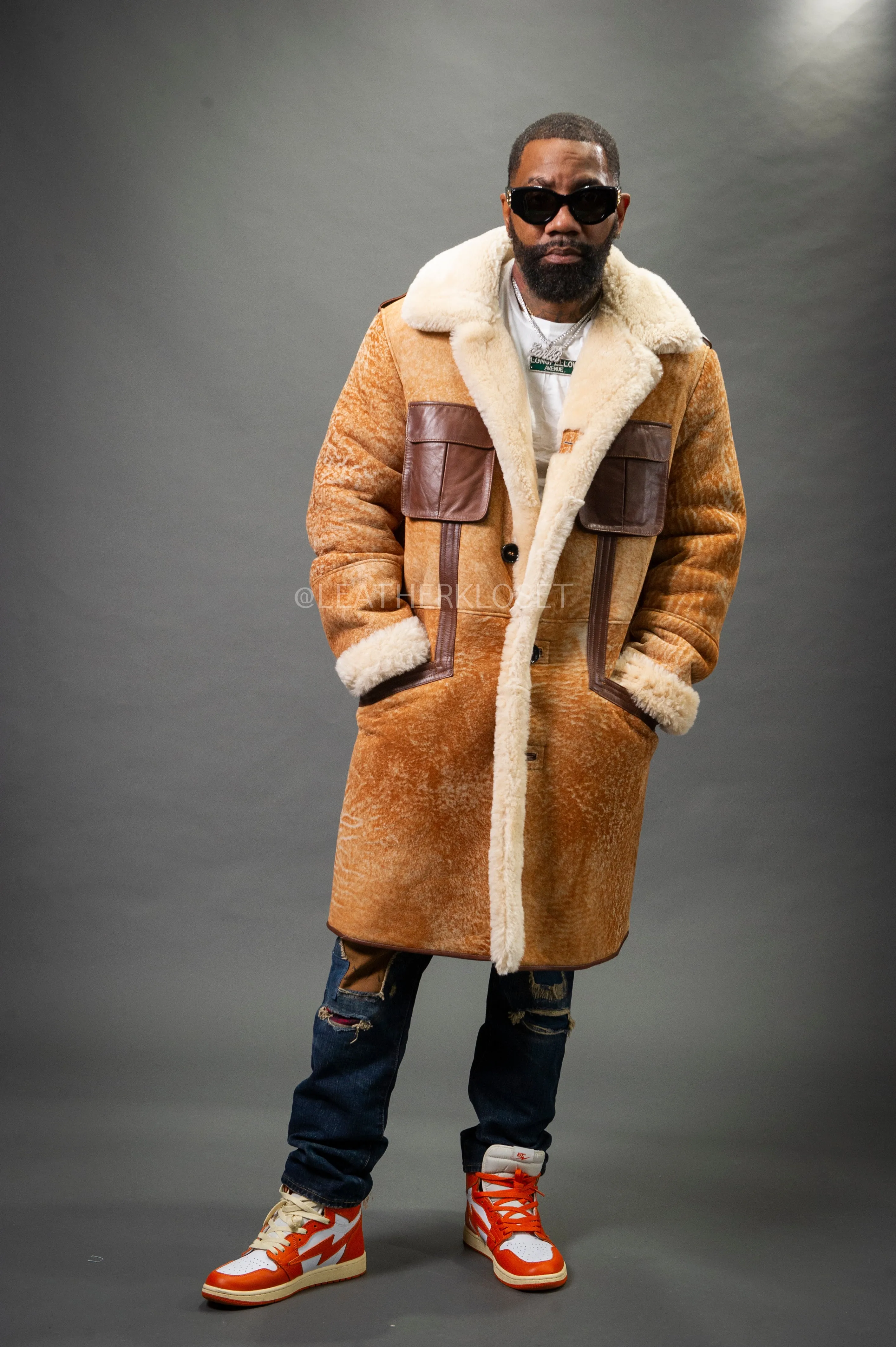 Men's Hunter Sheepskin Shearling Coat [Distressed]