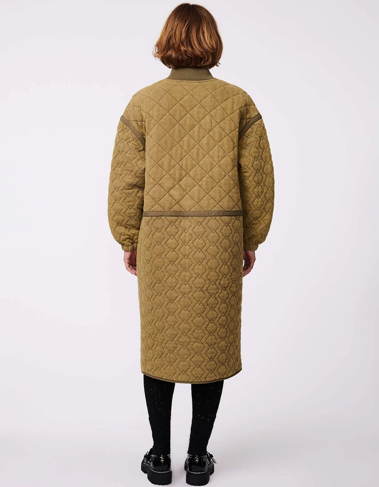 MIX-STICH LONG QUILTED COAT